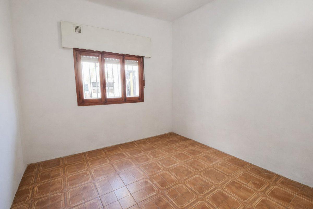 Foto de PH EN VENTA EN LANUS ESTE - ACEPTA PERMUTA, imagen 2