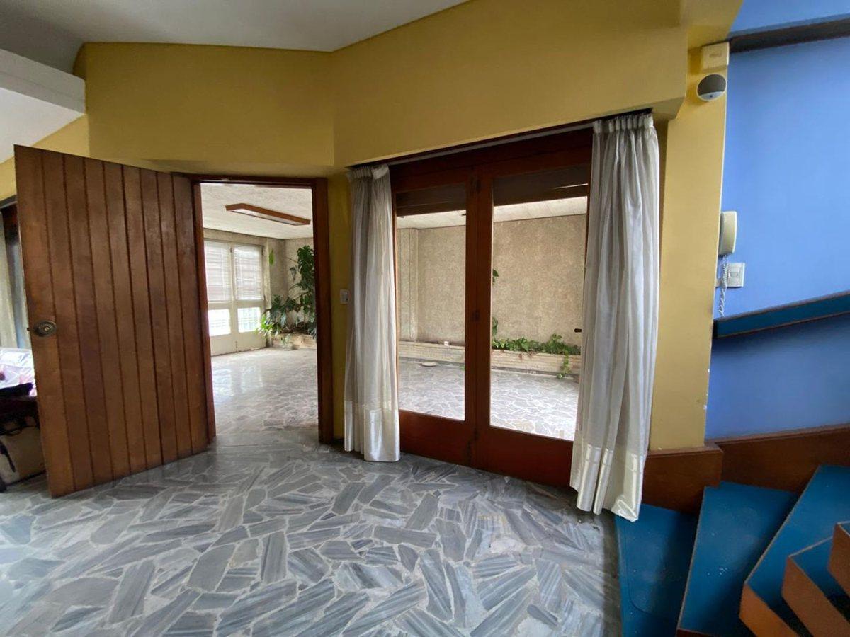 Foto de Venta Casa 4 amb Castelar APTO CREDITO, imagen 3