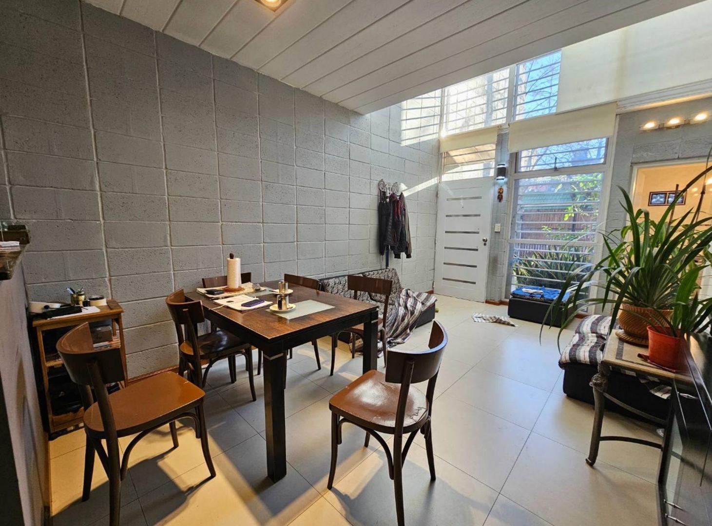 Foto de VENTA TRIPLEX 3 AMB EN VELEZ SARSFIELD, imagen 5