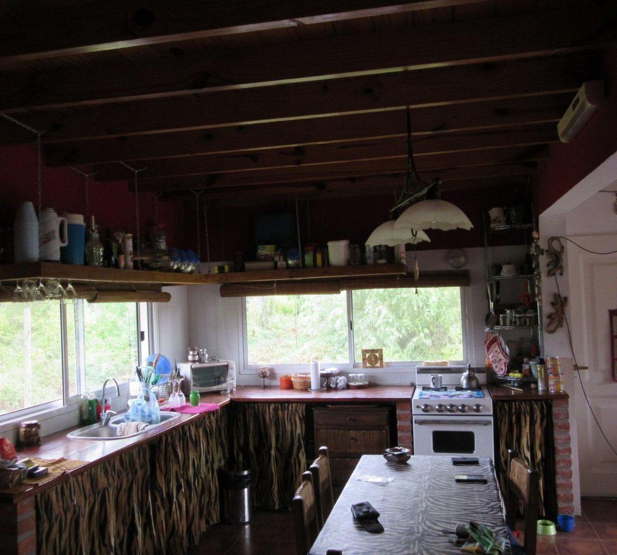 Foto de VENTA CASA EN DELTA 3 PISOS CON PARRILLA Y JARDIN, imagen 1