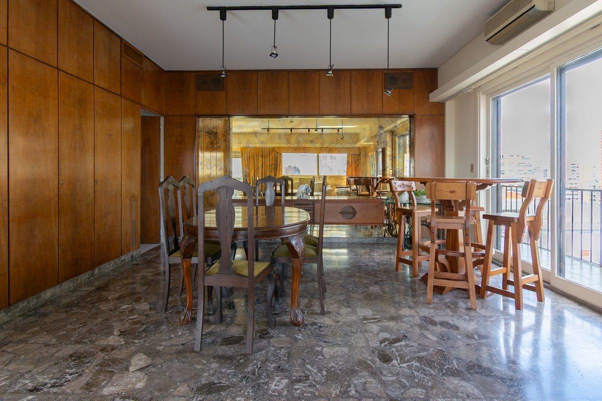 Foto de Barrancas de Belgrano PISO ALTO + JARDIN!!!, imagen 3