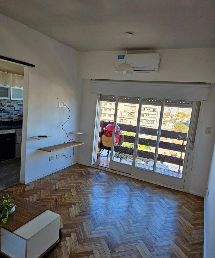 Foto de Venta 2 ambientes con Balcón al frente en Devoto, imagen 1