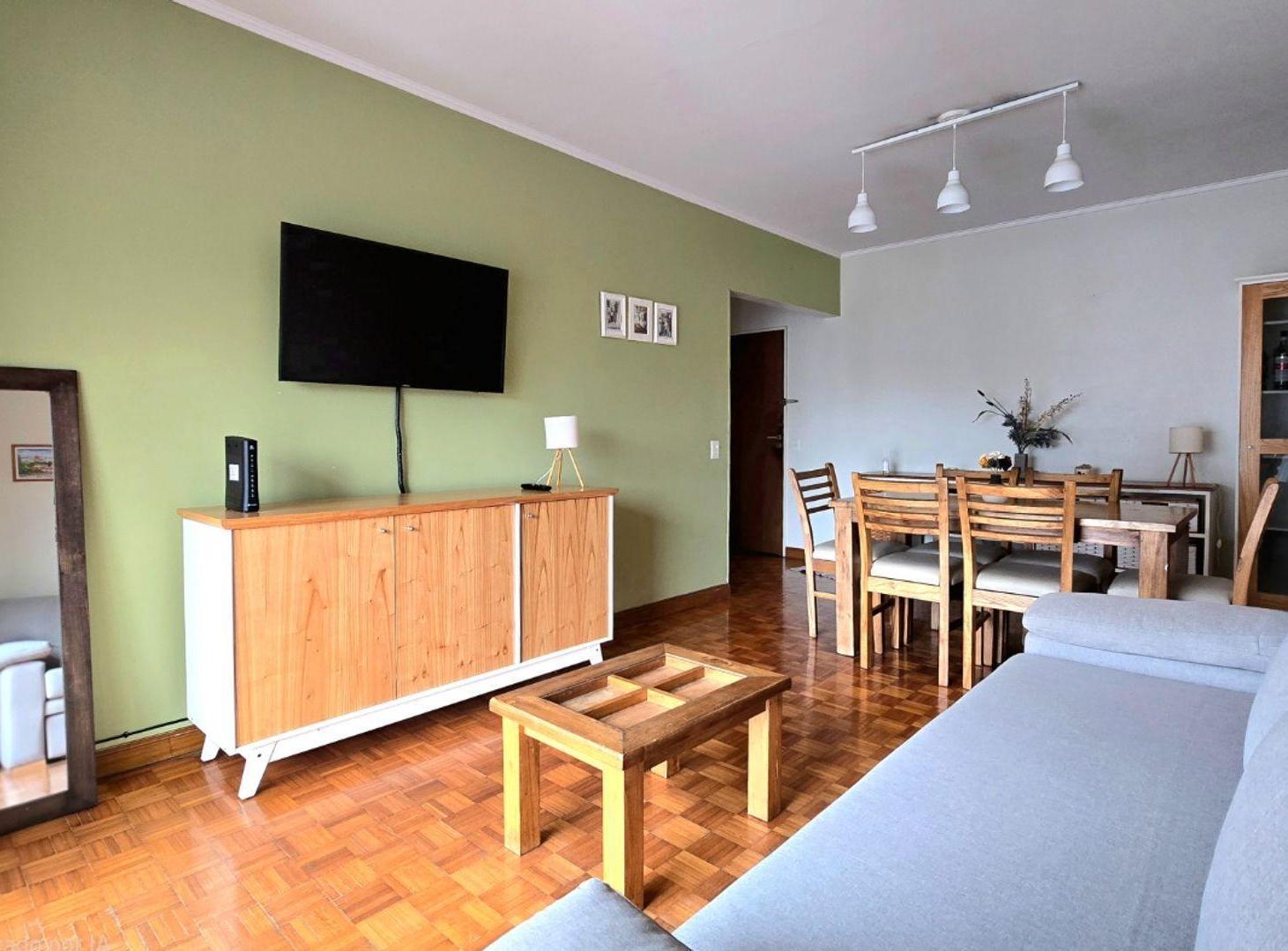 Foto de VENTA DEPTO 2 AMB RECOLETA RECICLADO CON BALCON, imagen 2
