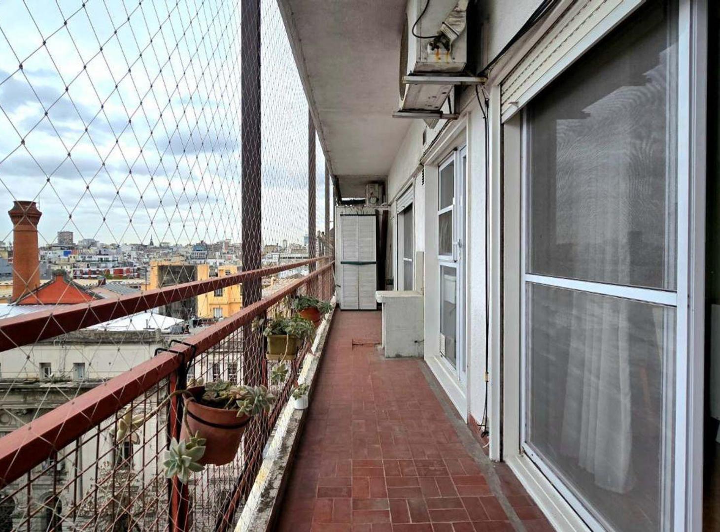 Foto de VENTA DEPTO 2 AMB RECOLETA RECICLADO CON BALCON, imagen 4