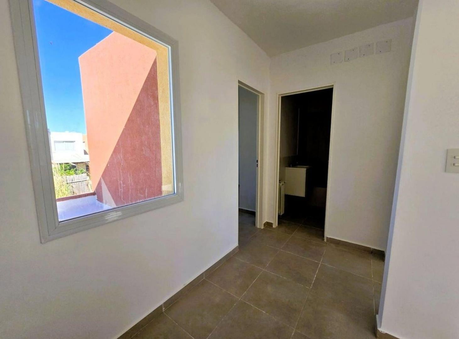 Foto de ALQUILER CASA EN "CASAS DE SANTA ANA", imagen 5