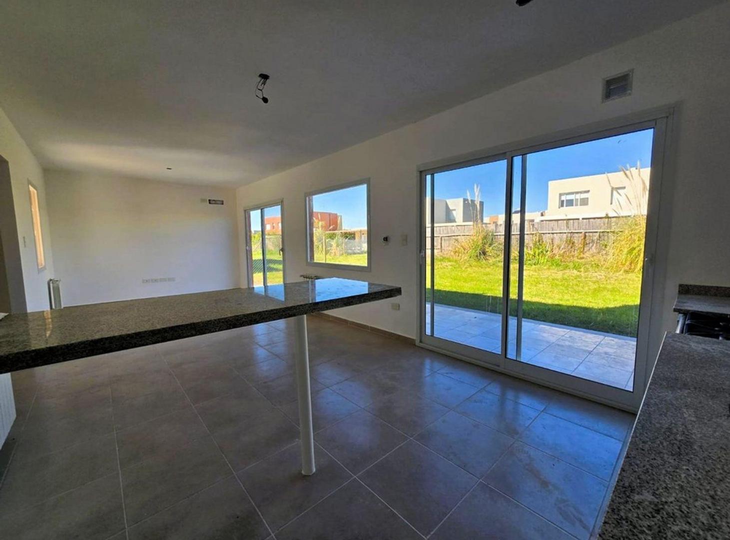 Foto de ALQUILER CASA EN "CASAS DE SANTA ANA", imagen 4