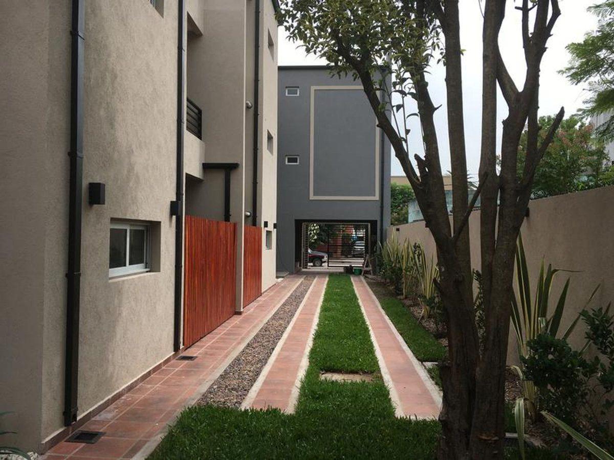 Foto de VENTA DEPARTAMENTO GENERAL RODRIGUEZ, imagen 2