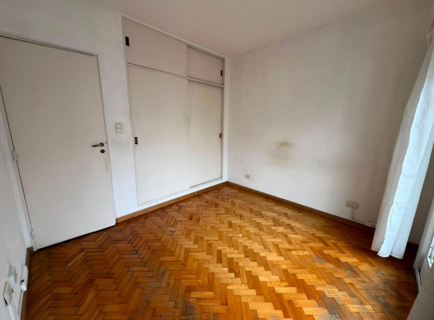 Foto de Venta Depto 2 Amb en Barrio Norte con Balcón, imagen 2