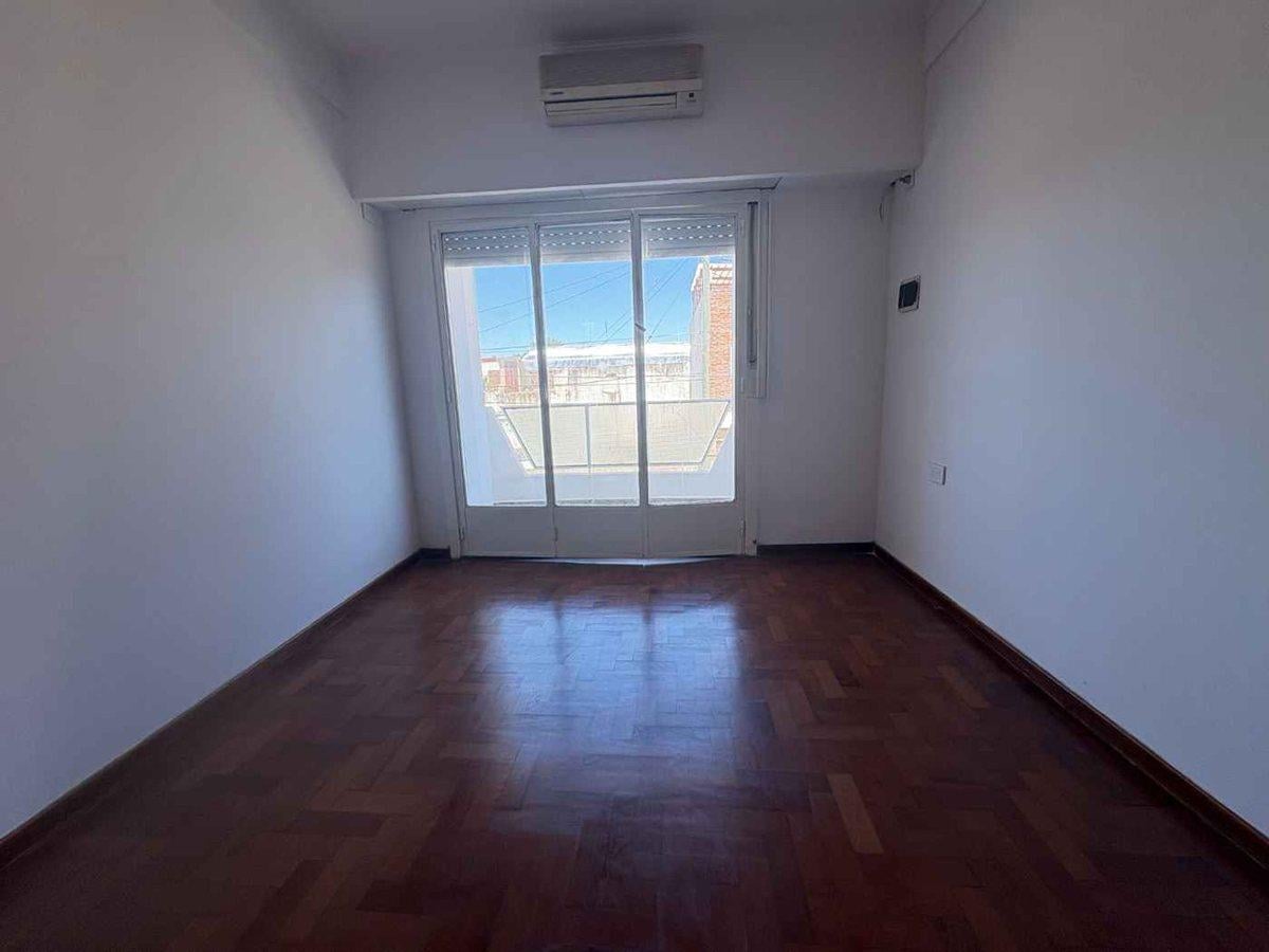 Foto de VENTA PH 4 AMBIENTES VILLA ADELINA, imagen 2
