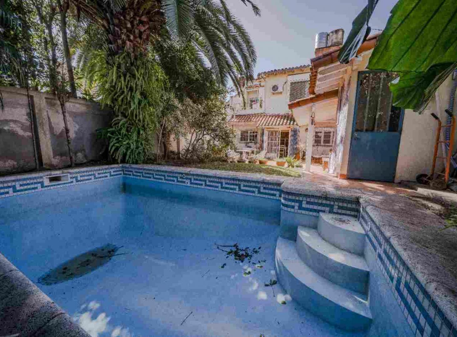 Foto de VENTA CASA 6 AMBIENTES OLIVOS JARDÍN Y PILETA, imagen 2
