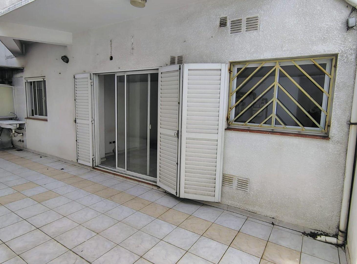 Foto de Venta Dpto. 2 Ambientes con patio, imagen 3