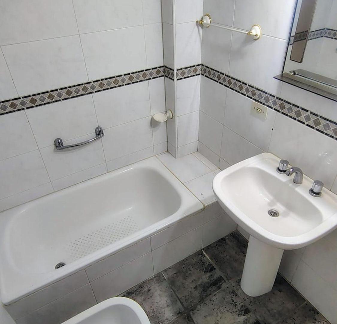 Foto de Venta Dpto. 2 Ambientes con patio, imagen 5