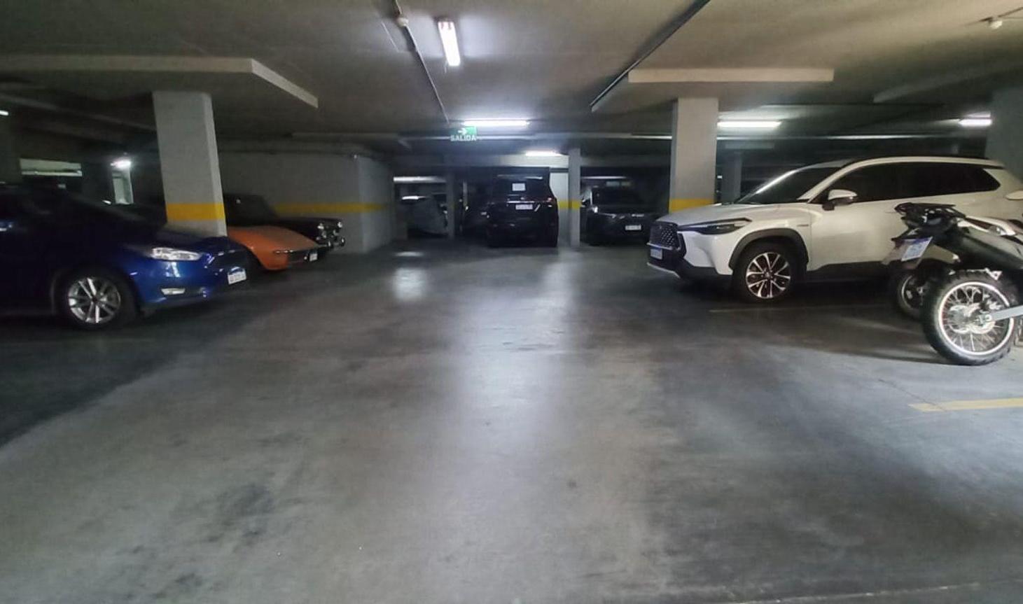 Foto de Cochera cubierta en venta en Beccar Plaza II, imagen 3