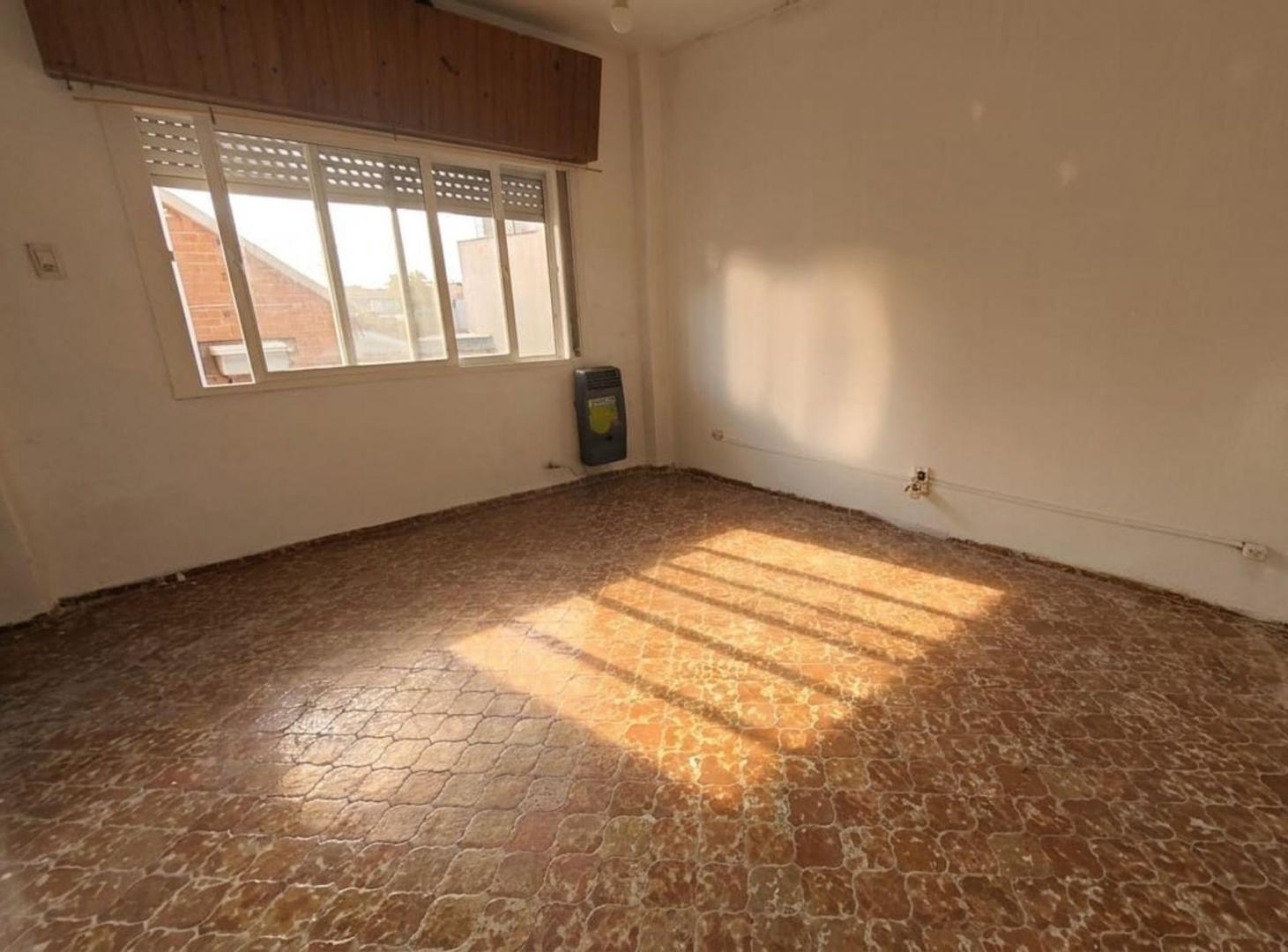 Foto de VENTA PH EN VILLA MAIPÚ 2 AMBIENTES, imagen 4