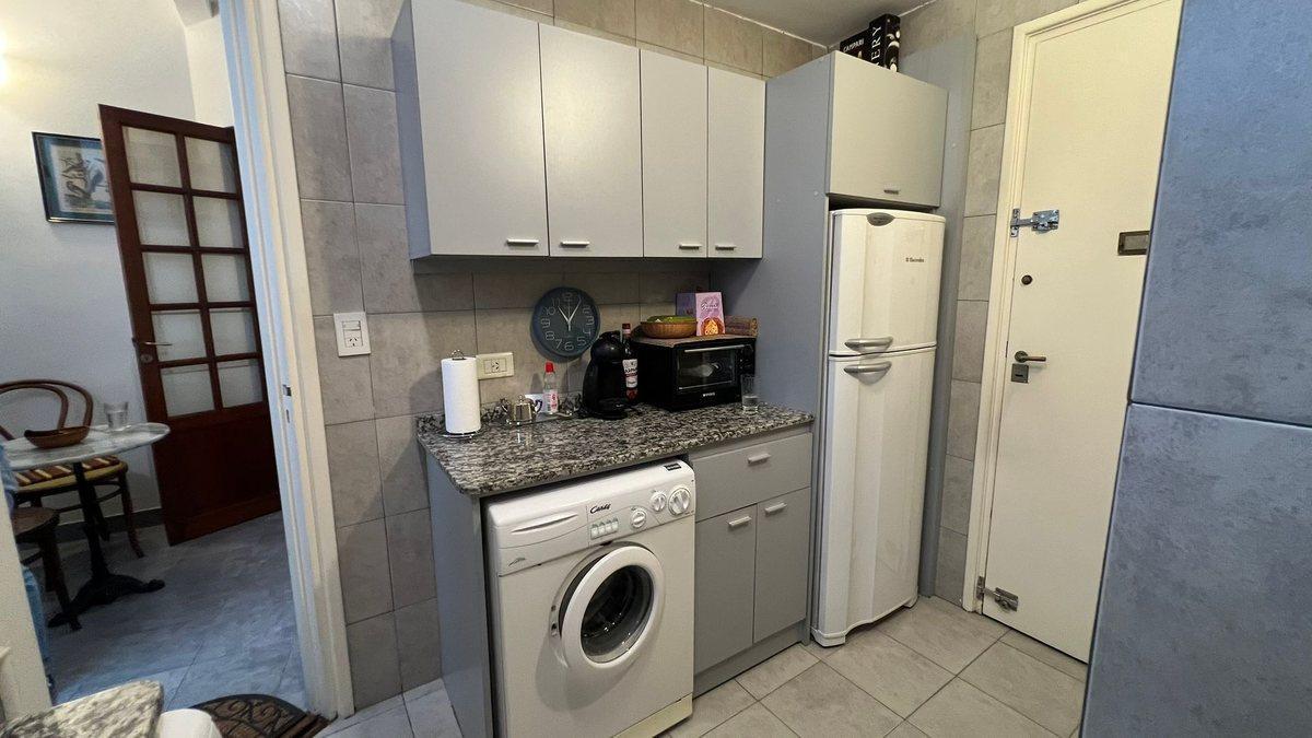 Foto de Venta departamento 3 amb c/balcon, frente Palermo, imagen 2