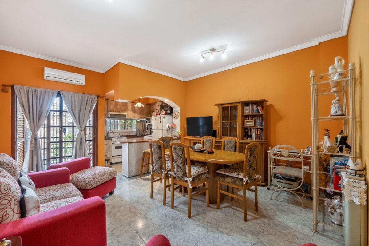 Foto de VENTA DEPARTAMENTO 2 AMBIENTES EN LINIERS, imagen 1