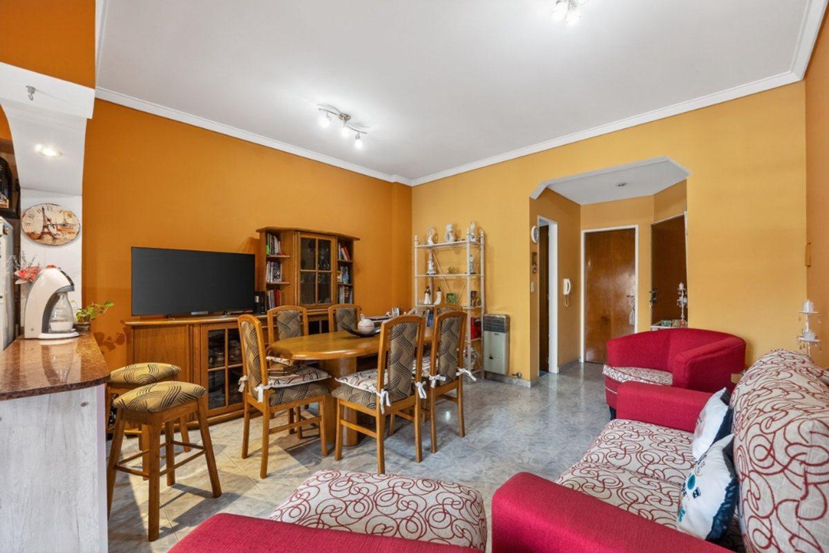 Foto de VENTA DEPARTAMENTO 2 AMBIENTES EN LINIERS, imagen 4