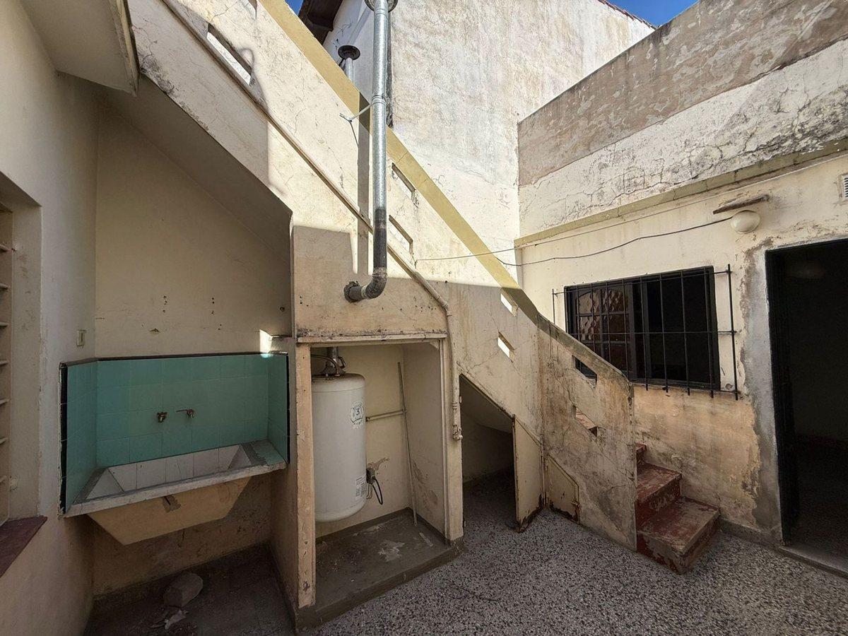 Foto de venta casa 3 ambientes RAMOS MEJIA, imagen 2