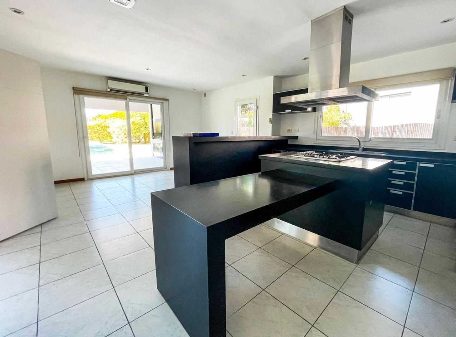 Foto de VENTA CASA 4 AMBIENTES + DESP LOS ALISOS NORDELTA, imagen 3