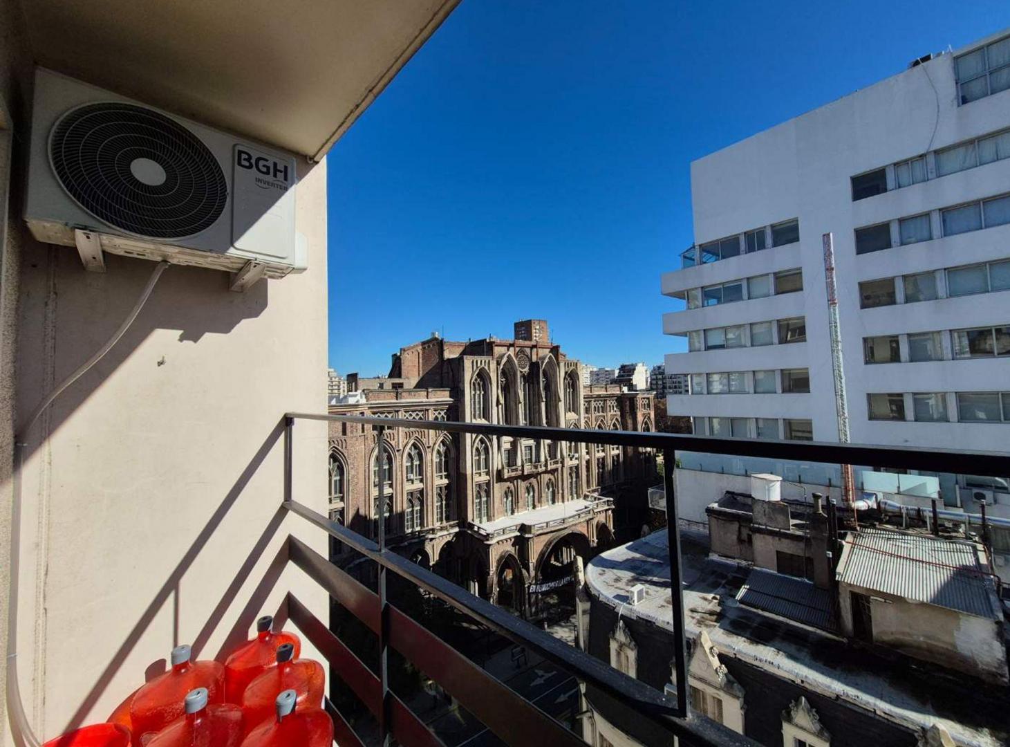 Foto de DEPARTAMENTO VENTA RECOLETA 3 AMB BALCON, imagen 2