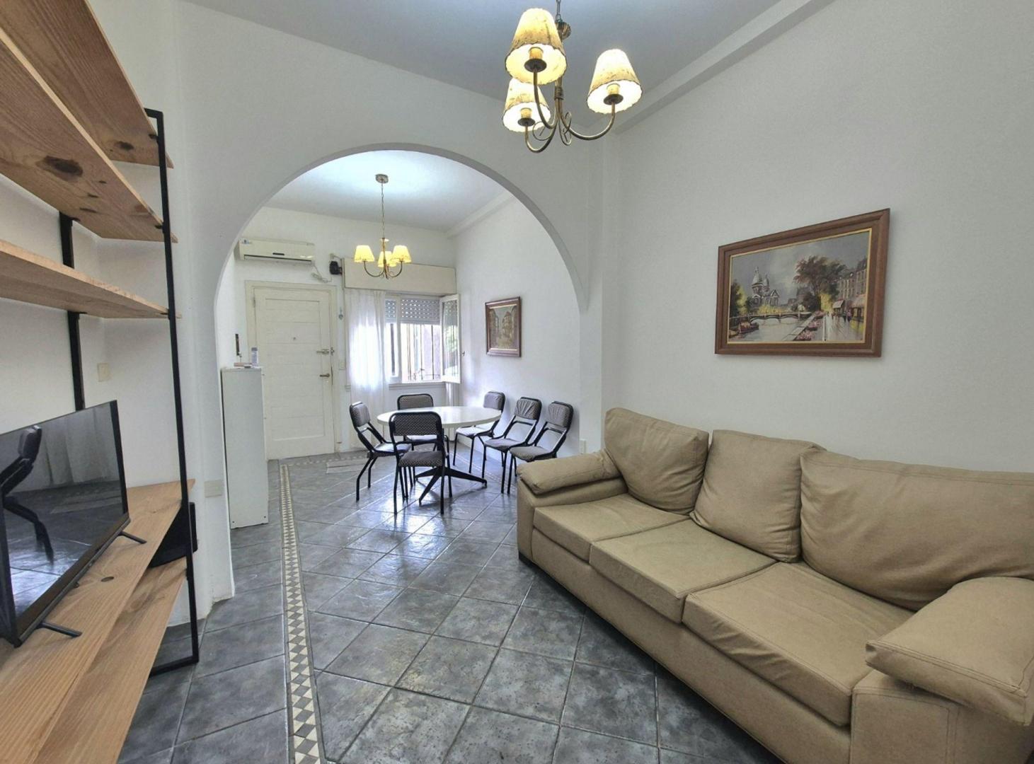 Foto de PH EN VENTA BECCAR PB 3 AMB CON PATIO Y PARRILLA, imagen 5