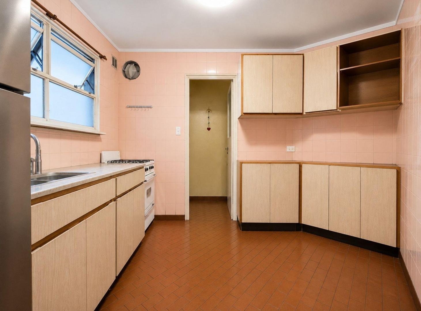 Foto de DEPTO 3 AMB EN VENTA VILLA LURO, imagen 2