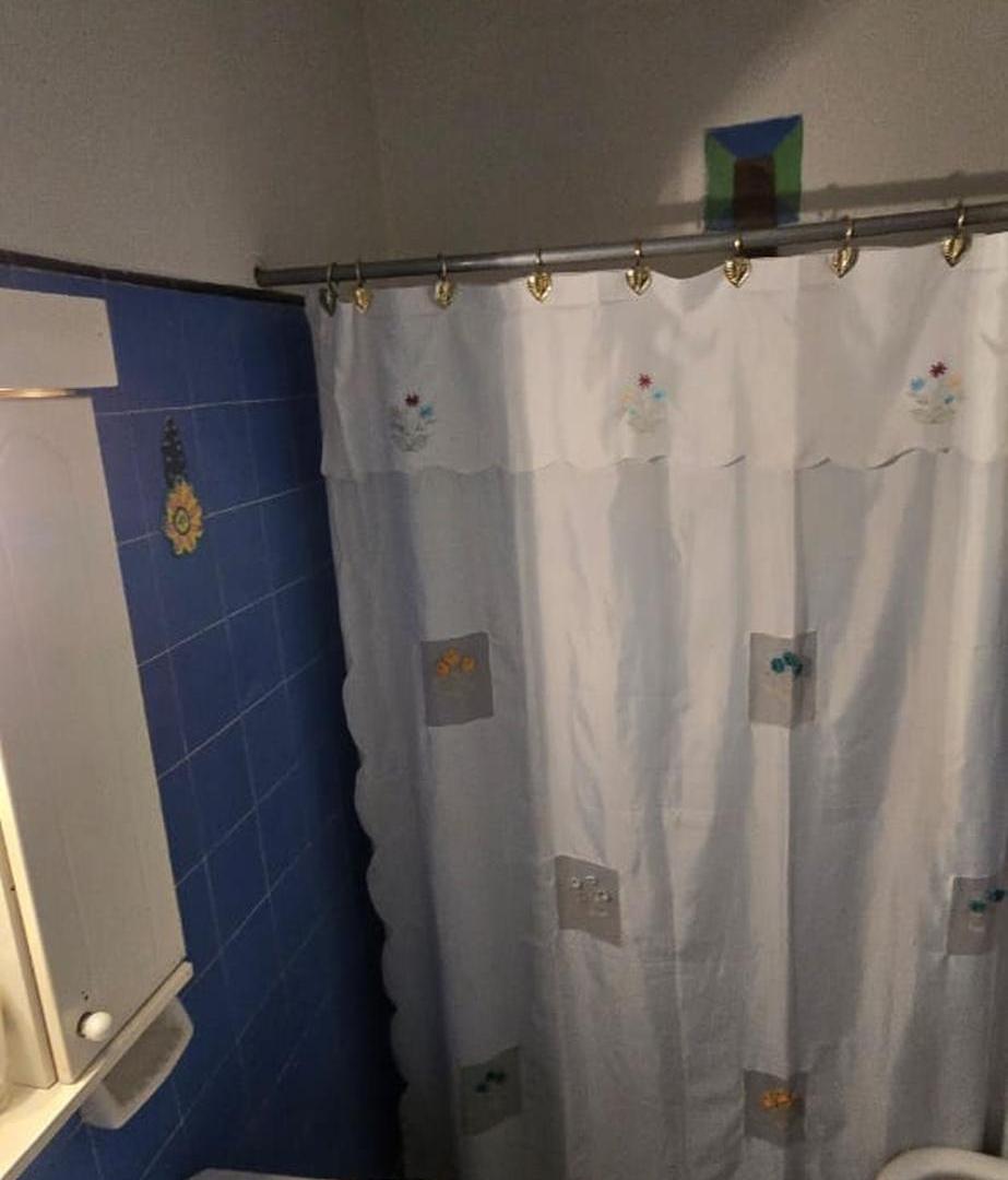 Foto de Venta casa en Isidro casanova, imagen 3