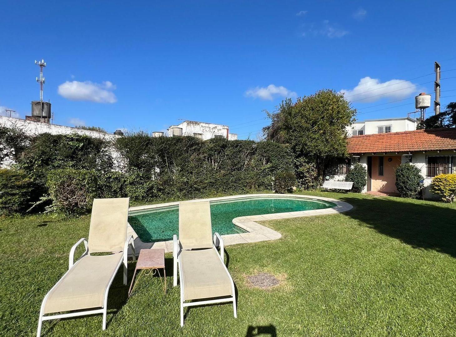 Foto de Casa en Venta Ing Maschwitz pileta dos lotes, imagen 2