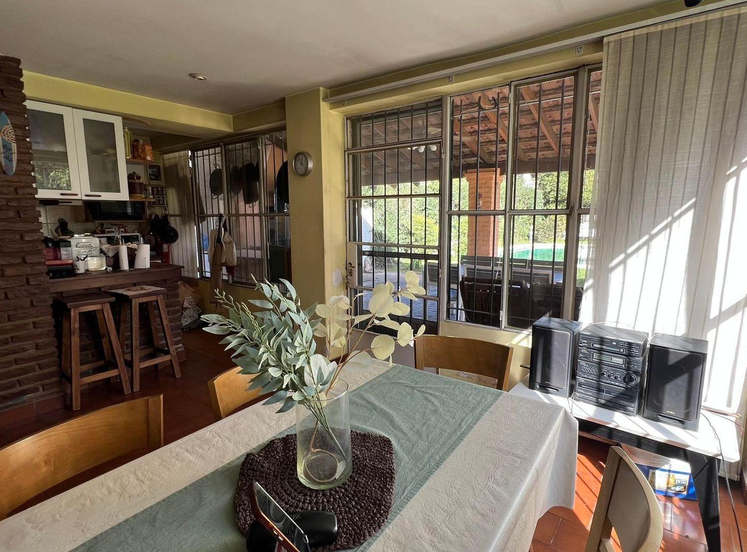 Foto de Casa en Venta Ing Maschwitz pileta dos lotes, imagen 5