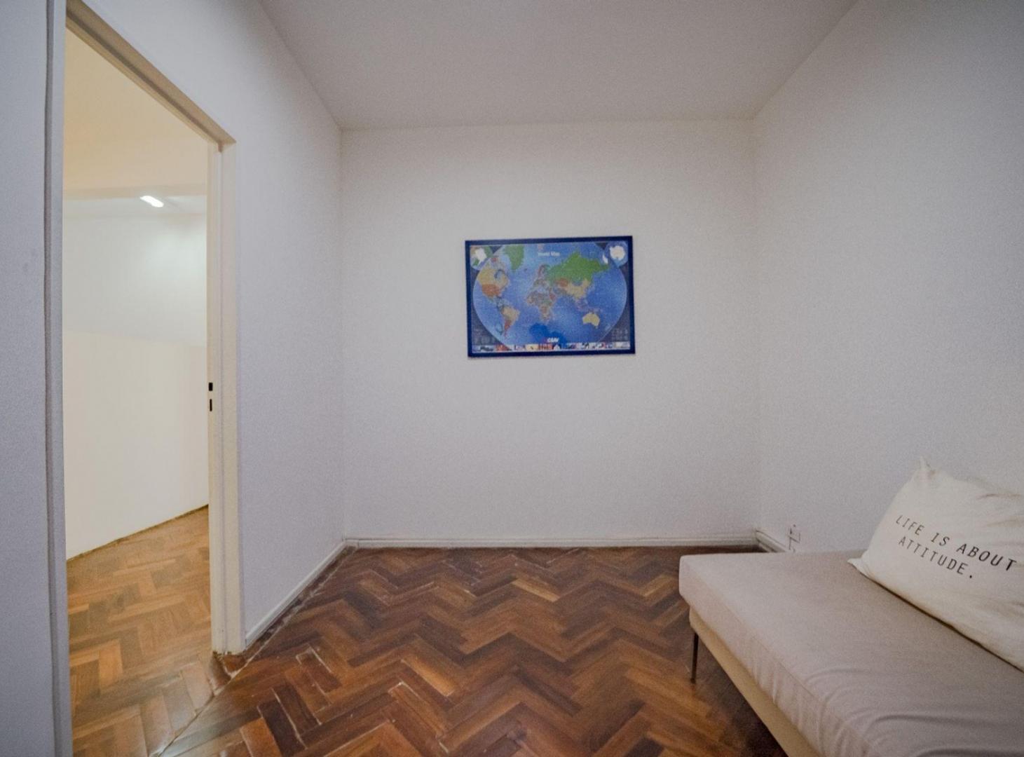 Foto de VENTA OFICINA SAN NICOLAS, imagen 2