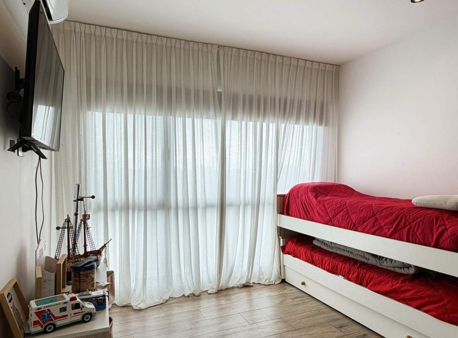 Foto de Venta Casa ESCRITURA San Sebastián AREA 6 PERMUTA, imagen 5