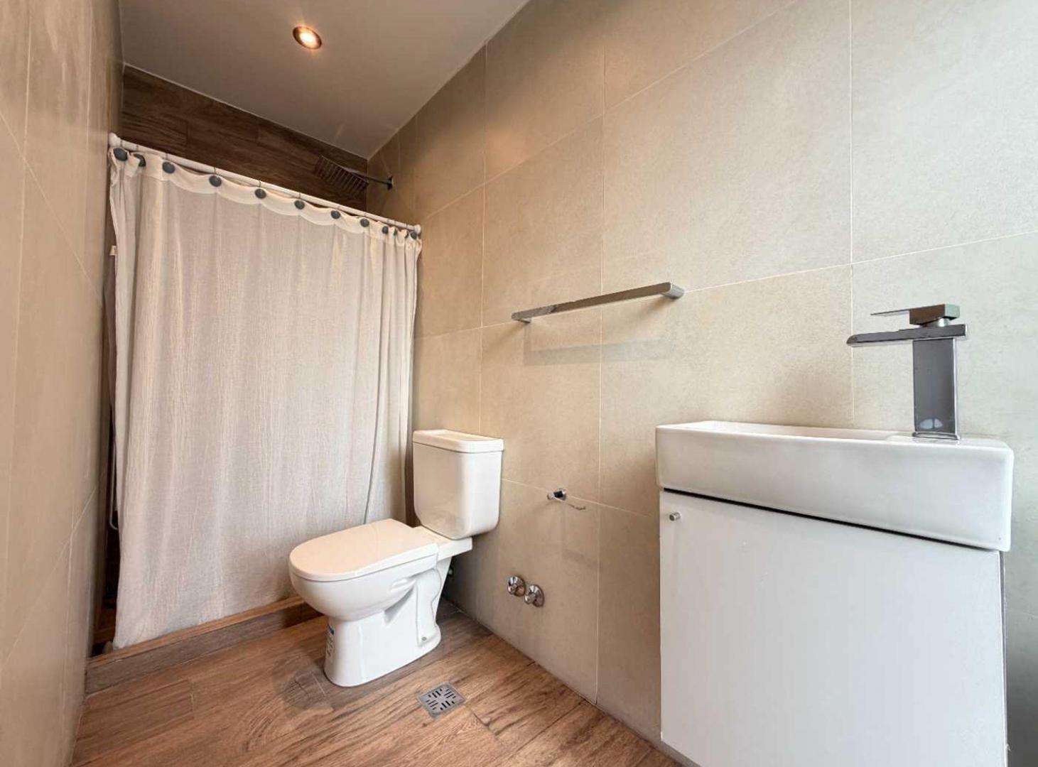 Foto de Venta Casa ESCRITURA San Sebastián AREA 6 PERMUTA, imagen 3