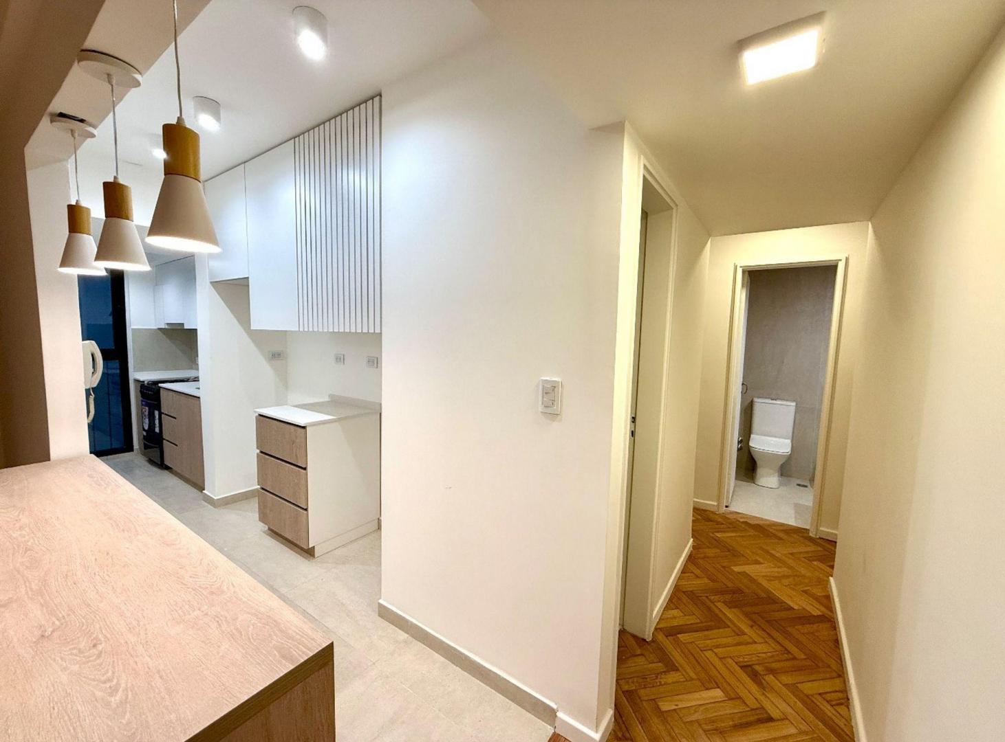 Foto de VENTA Departamento 3 ambientes Recoleta RECICLADO, imagen 1
