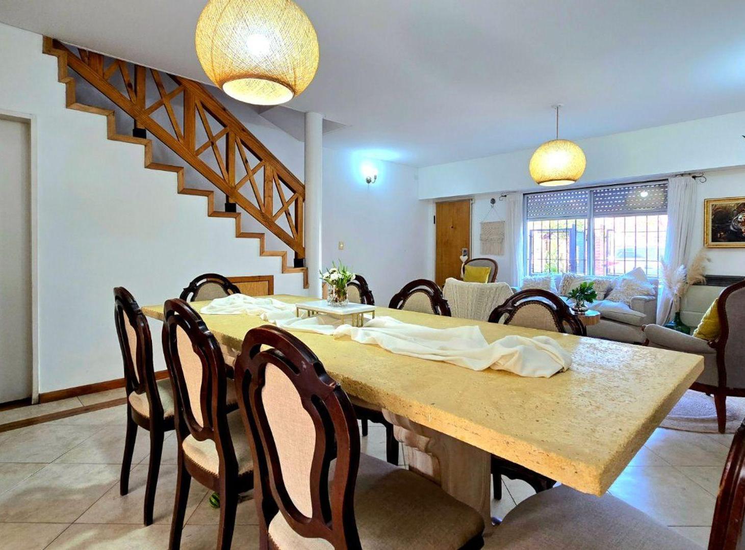 Foto de CASA EN VENTA VICTORIA 5 AMB COCH JARDÍN PILE E/AV, imagen 4