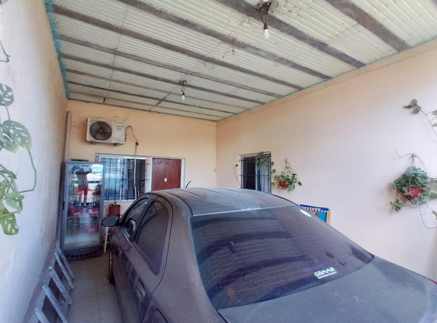 Foto de venta casa mas dos locales .PILAR, imagen 3