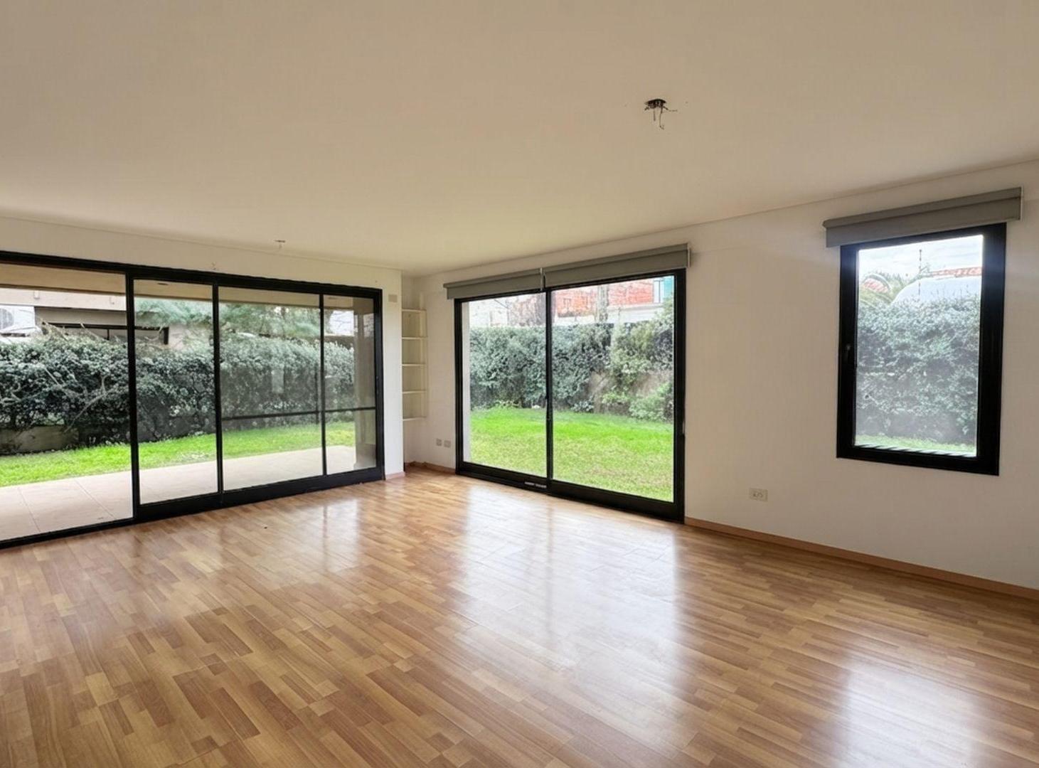 Foto de Exclusivo 3 amb con jardín de 220 m² y parrilla |, imagen 2