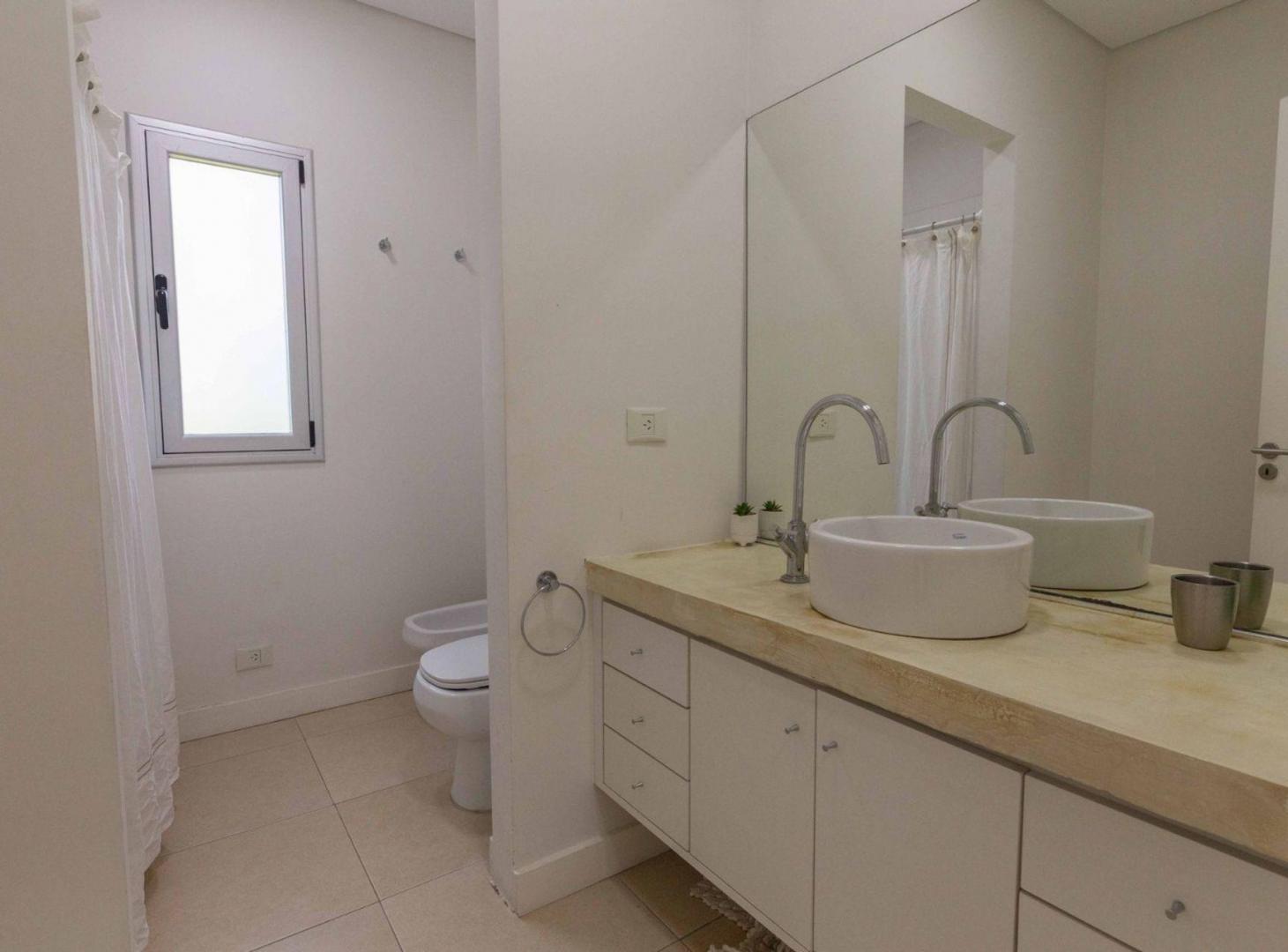 Foto de LOTE CENTRAL - casa en venta c/4 dormitorios, imagen 3