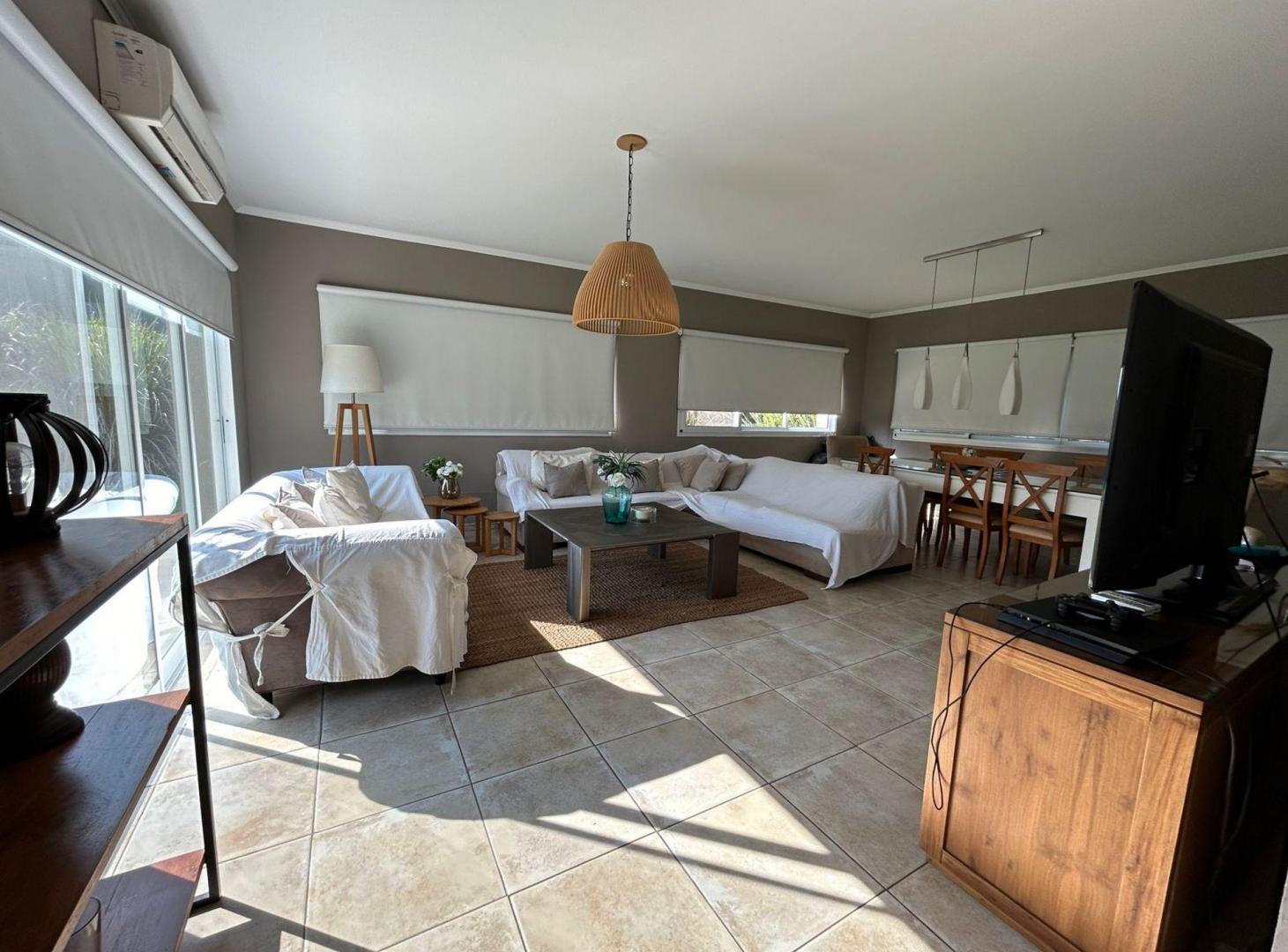 Foto de VENTA CASA EN TERRAVISTA 4 DORMITORIOS, imagen 1