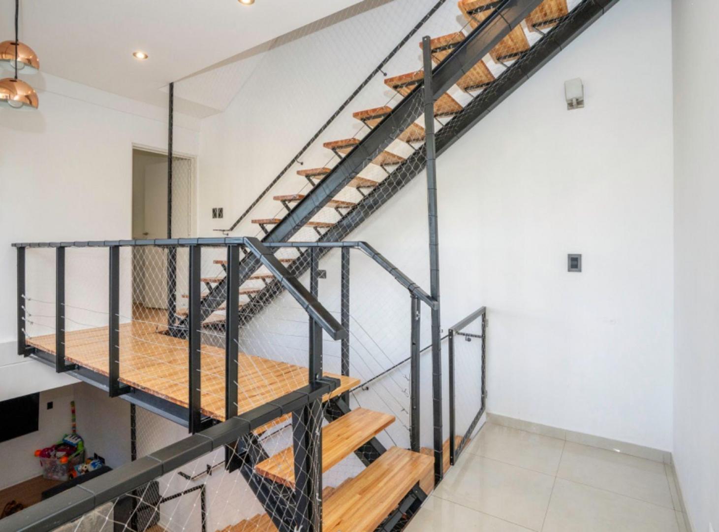 Foto de CASA EN VENTA 4AMB VILLA LURO c/TERRAZA y PARRILLA, imagen 4