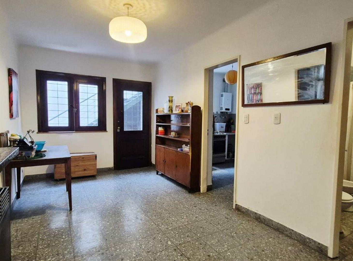 Foto de Casa en Venta en Vte. Lopez 4 dormitorios, imagen 1