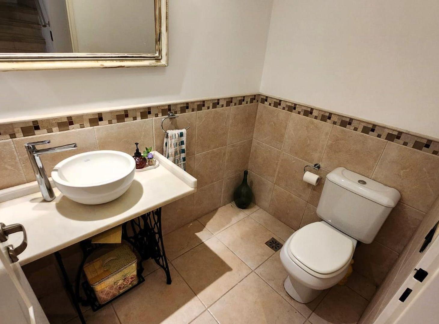 Foto de Casa 5 ambientes a la venta en Pilar + escritorio, imagen 1