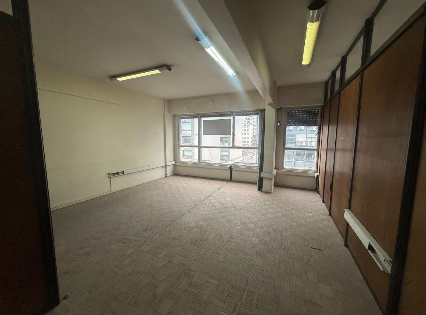 Foto de VENTA - Semipiso de Oficinas + 2 cocheras propias, imagen 5