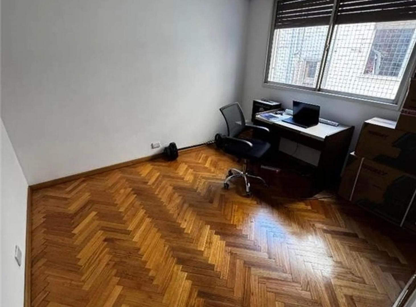 Foto de VENTA DEPARTAMENTO 3 AMBIENTES EN MONSERRAT, imagen 4
