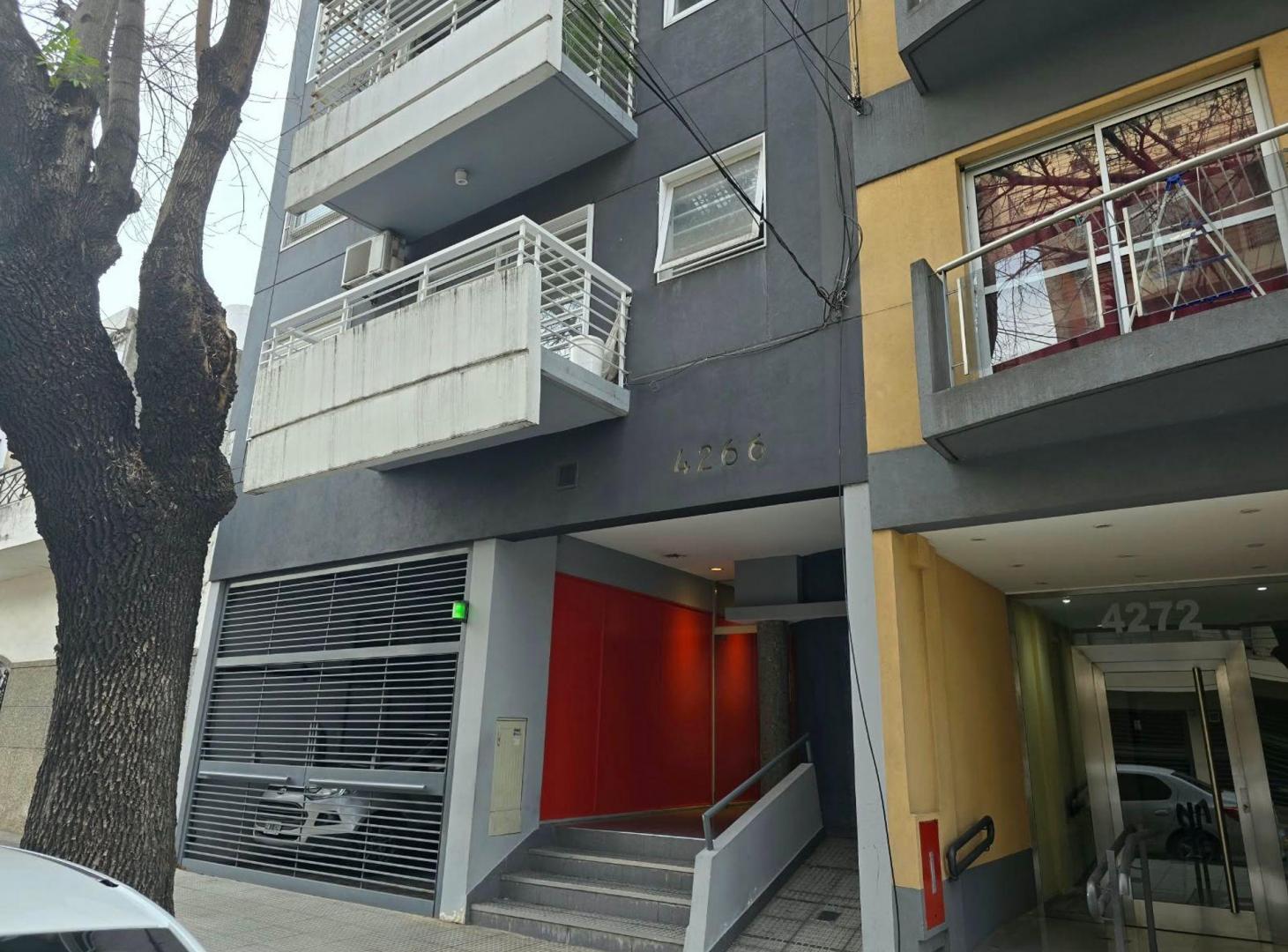 Foto de VENTA DEPARTAMENTO SAAVEDRA, imagen 4