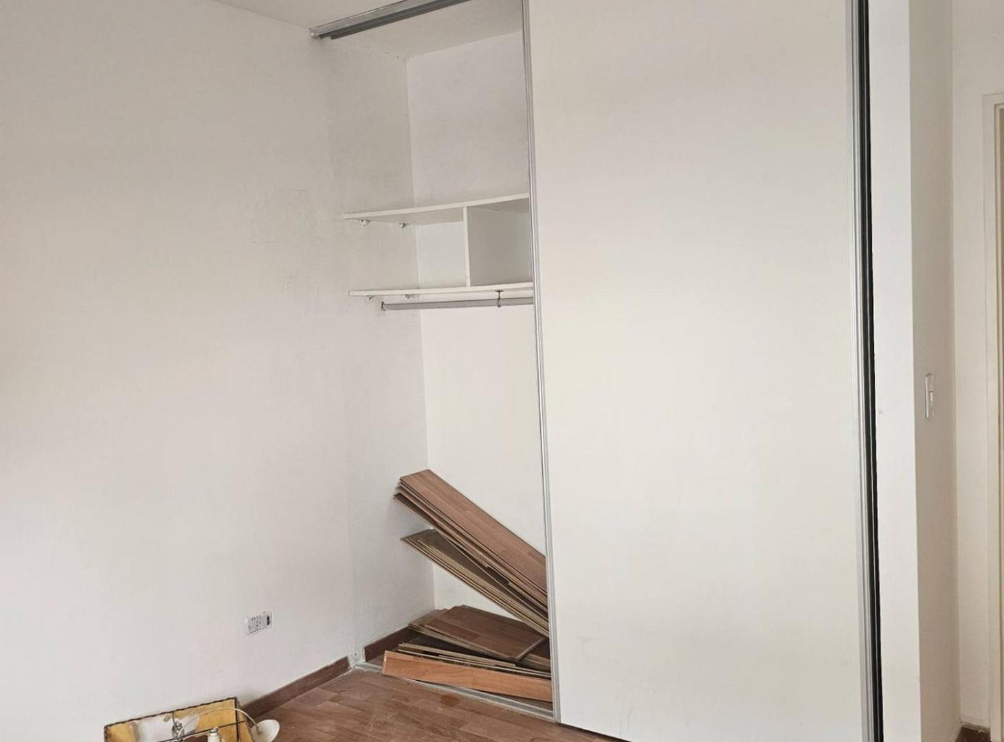 Foto de VENTA DEPARTAMENTO 4 AMBIENTES EN RAMOS MEJÍA, imagen 4