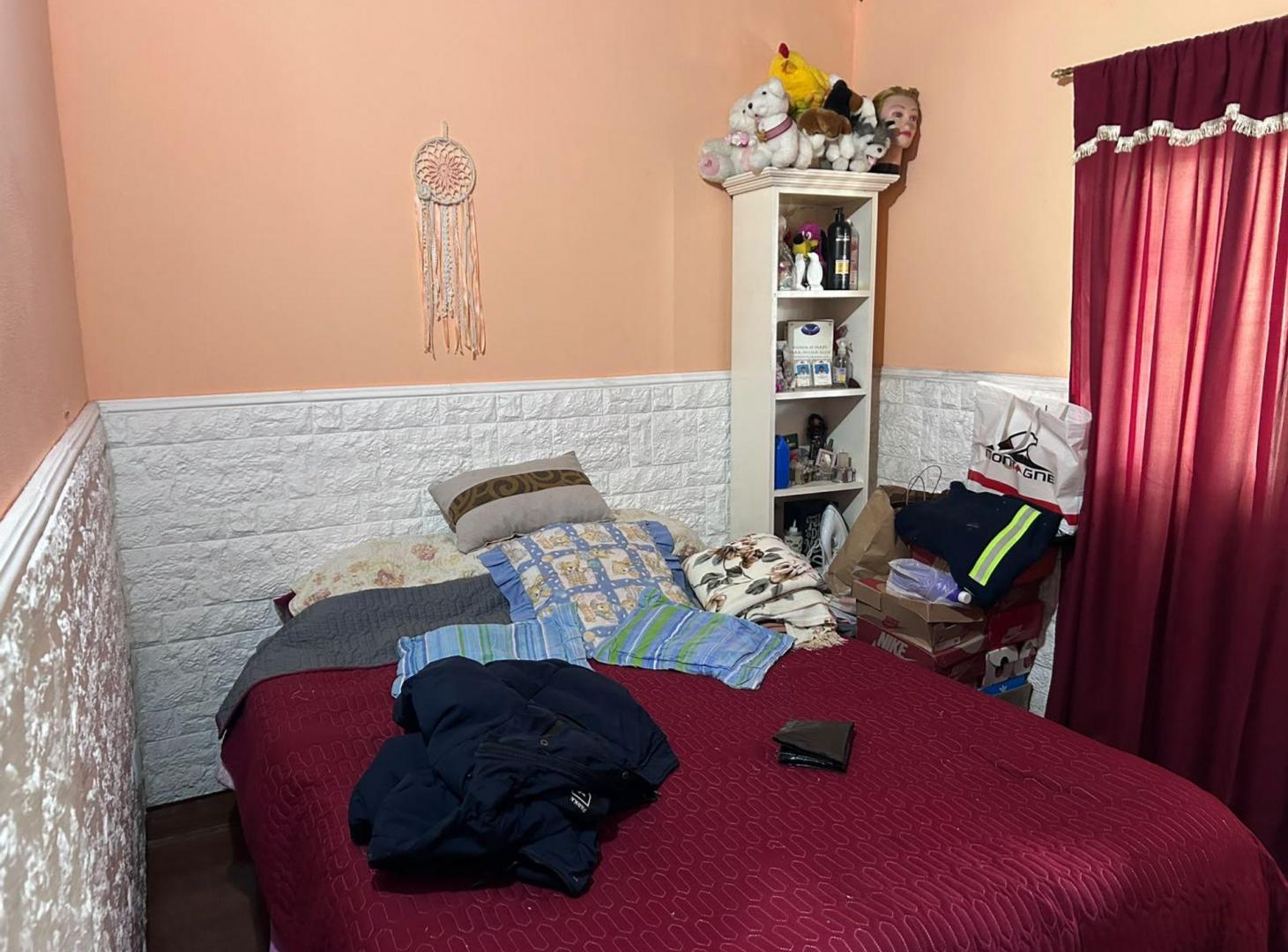 Foto de Casa + Local Comercial + 2 Deptos en Garín, imagen 3