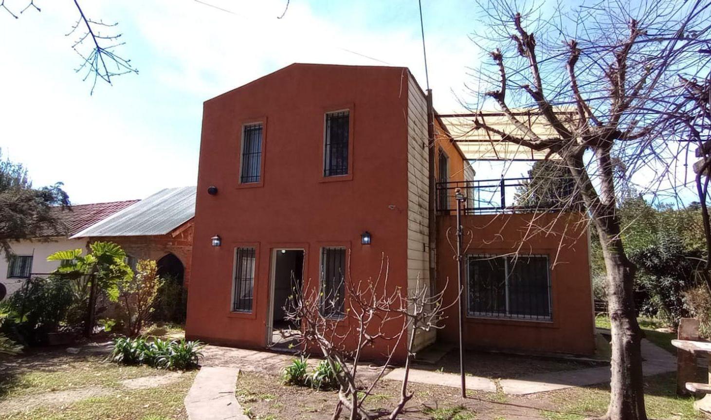 Foto de VENTA CASA 5 AMBIENTES DEL VISO, imagen 1