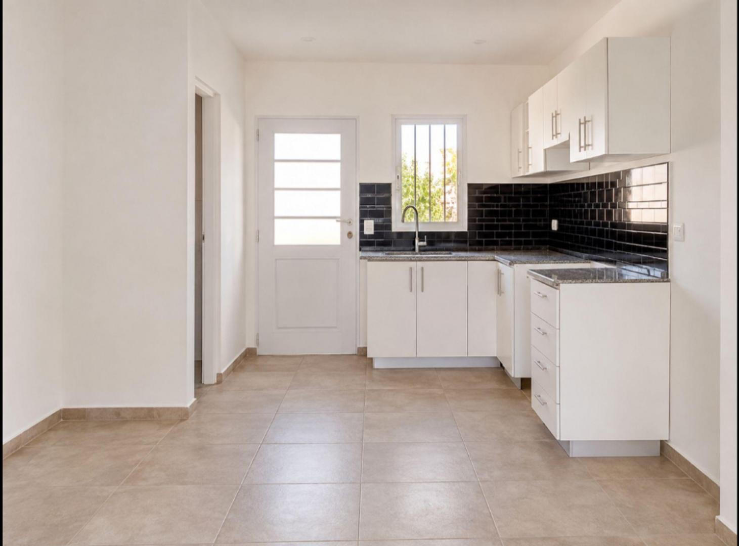 Foto de Duplex en venta Escobar 2 dorm. jardin a estrenar, imagen 3