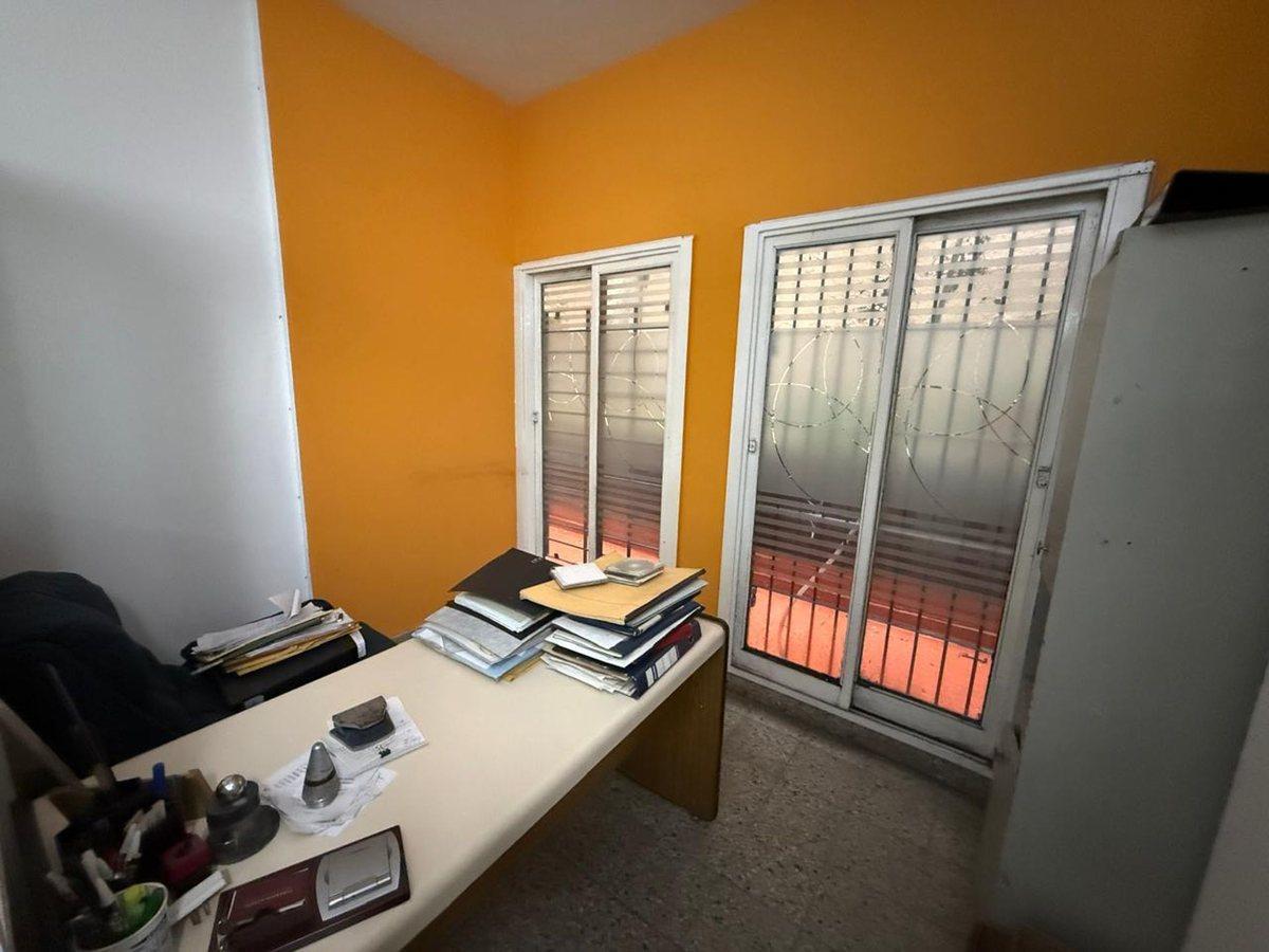 Foto de VENTA DE OFICINA EN AV CORRIENTES Y MEDRANO, imagen 3