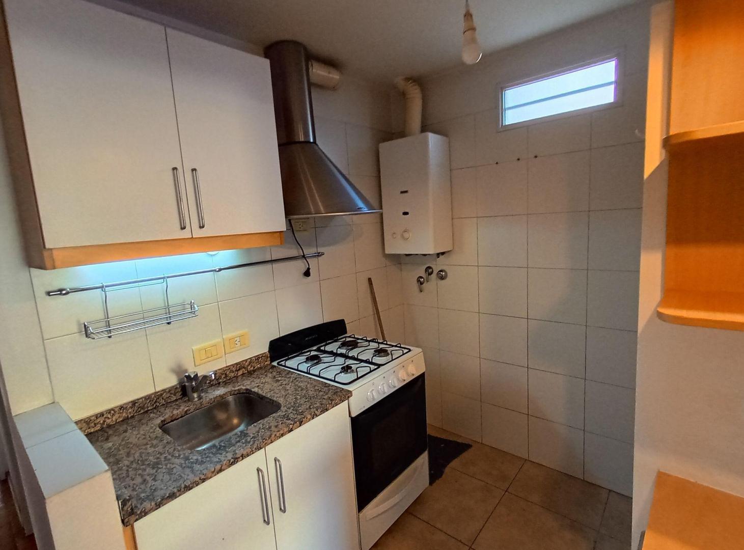 Foto de ALQUILER DEPARTAMENTO 2 AMB. VILLA DEL PARQUE, imagen 2